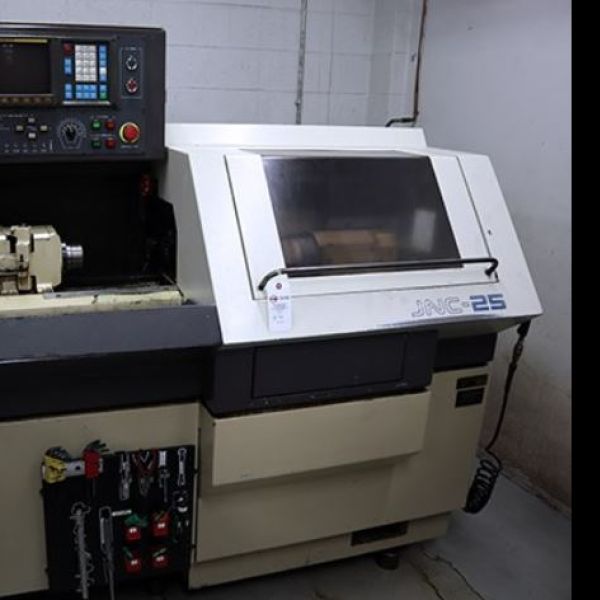 Torno CNC STAR JNC-25 (Tipo Suíço)