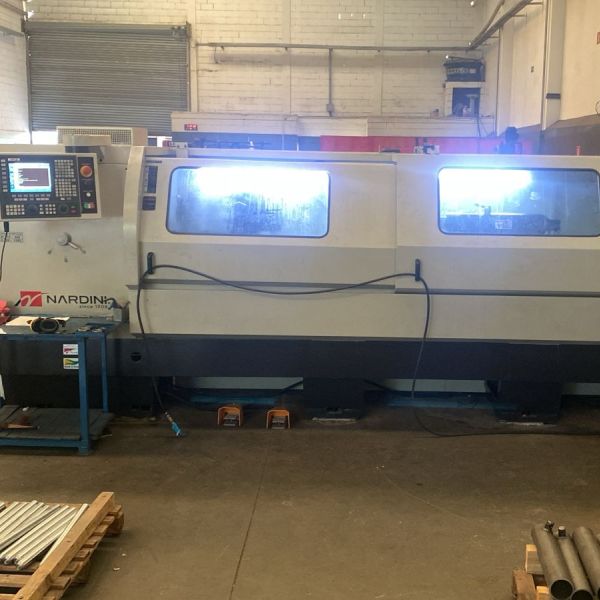 Torno CNC NARDINI LOGIC 350