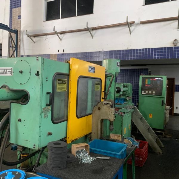 Injetora Plástica PIC PETERSEN 200-400