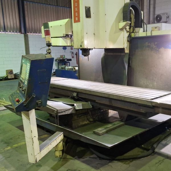 Fresadora CNC VEKER MVK-2500