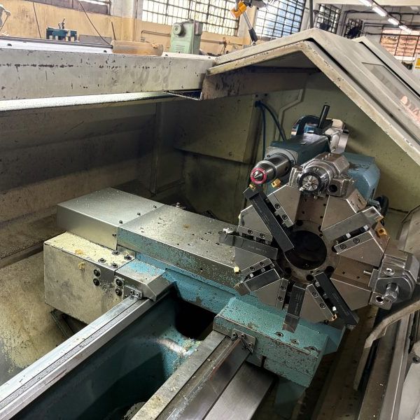 Torno CNC ROMI MULTIPLIC 35D