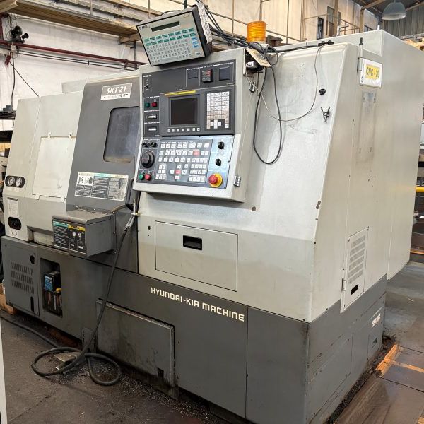 Torno CNC HYUNDAI-KIA SKT 21